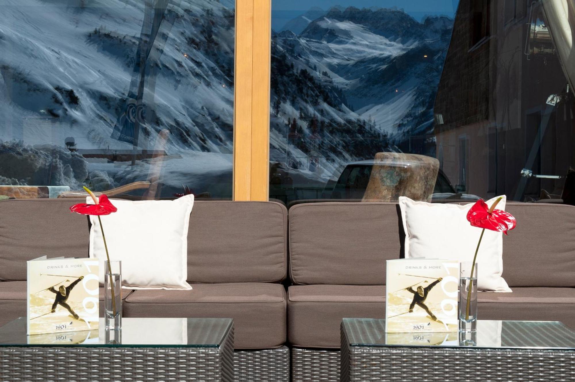 Hotel Maiensee サンクト・クリストフ・アム・アールベルク エクステリア 写真